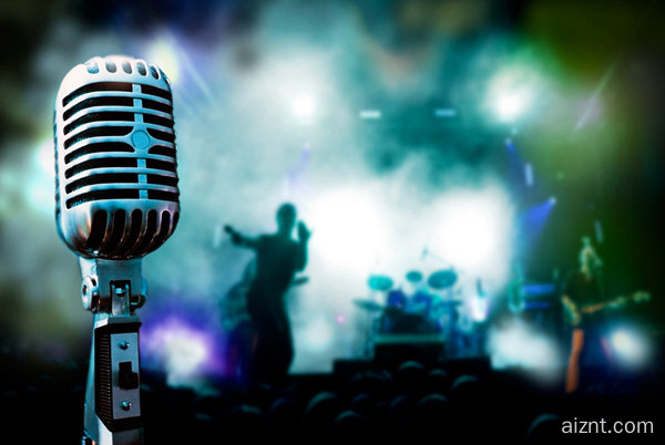 电台、音乐、自媒体 (图片来源图虫:已授站长之家使用) 电台、音乐、自媒体